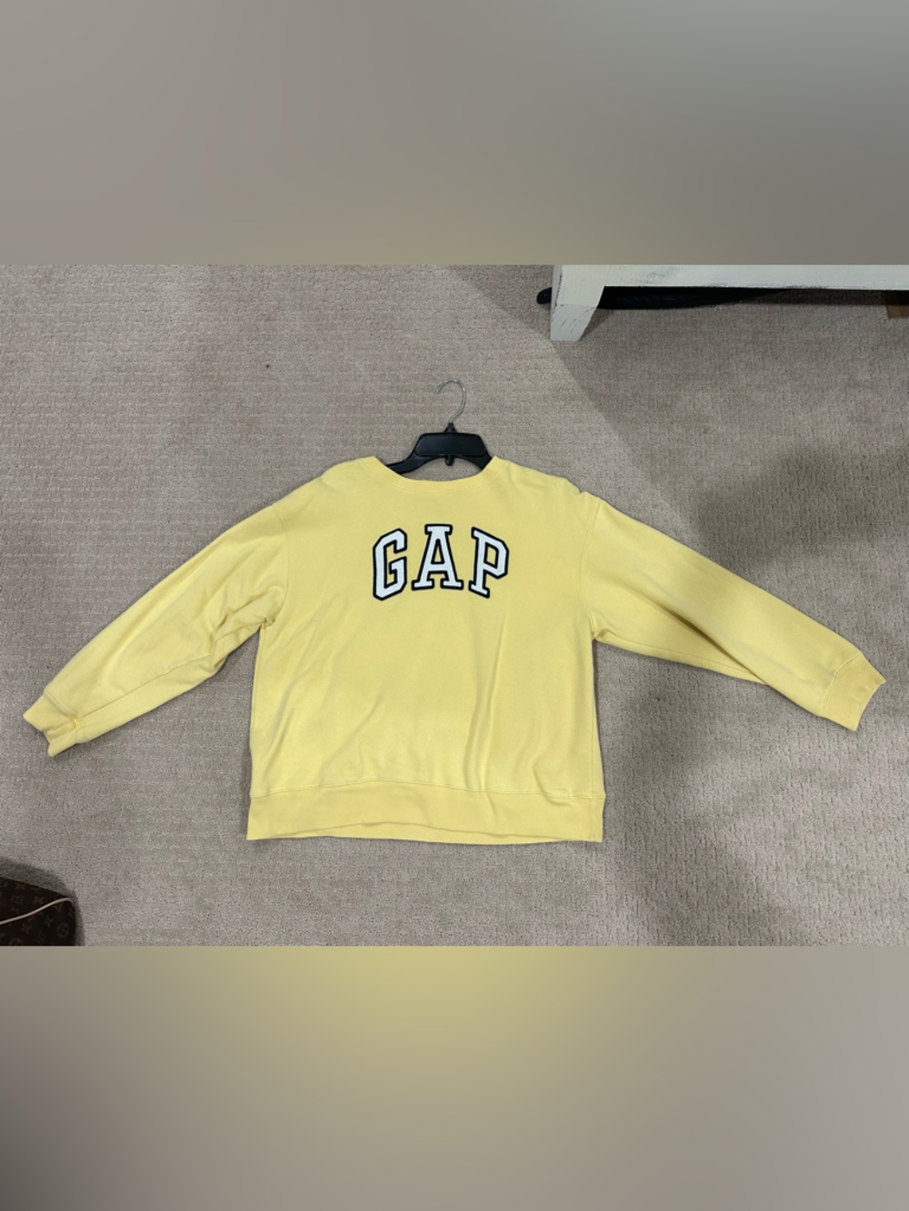 GAP Pale Yellow Logo Crewneck Sweatshirt